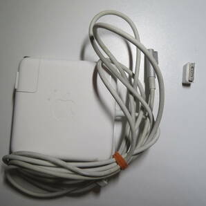 Apple純正 アップル Apple 85w Magsafe Power Adapter A1343 Magsafe２への変換アダプタ－付きの画像1