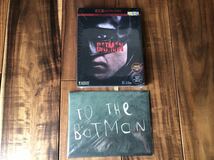 新品同様　(初回仕様) THE BATMAN-ザ・バットマン- (Blu-ray 2枚組) (オリジナル封筒入りキャラクターカード4種セット) [Blu-ray]_画像1