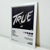 【白額付きポスター】アヴィーチー Avicii TRUE（新品）_画像1