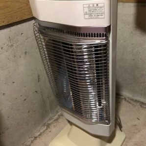 DAIKIN ダイキン 遠赤外線暖房機 セラムヒート 電気ストーブ