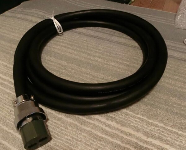 【50Φメタルコネクター電源ケーブル2PNCTゴムキャブケーブル 22SQ 8m】トレーラー トラック 【全国送料無料 】