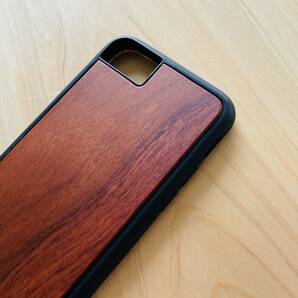 iPhone7/8/SE2/SE3 木製iPhoneケース 紫檀の木 滑り止め付 天然 木 木のケース iPhoneケース ウッドケースの画像4