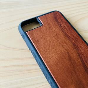 iPhone7/8/SE2/SE3 木製iPhoneケース 紫檀の木 滑り止め付 天然 木 木のケース iPhoneケース ウッドケースの画像3