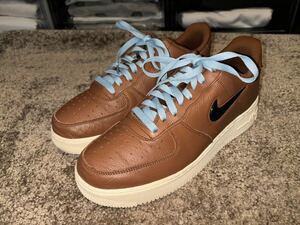 かっこいい【USED美品】NIKE AIR FORCE 1 07 PREMIUM VINTAGE 替え紐2個付き