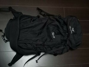 廃盤　アークテリクス ARCTERYX 14年製 Kea37 トレッキング　大型　バックパック　リュック　ブラック　登山　キャンプ　アウトドア　鞄