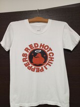 90s Vintage Red Hot Chili Peppers 1999年製コピーライト Californication ビンテージ　Tシャツ　サイズS相当　USA古着　ロック　バンド　_画像1