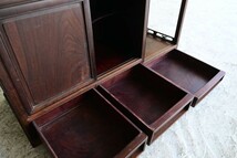 【古美術】茶箪笥 茶棚 和家具 無垢 茶道具 違い棚 透かし彫り アンティーク 和室 飾り棚 古木 レトロモダン_画像5