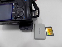 ☆Canonキャノン デジタル一眼レフカメラ EOS Kiss X2 ボディ ベルト付_画像5