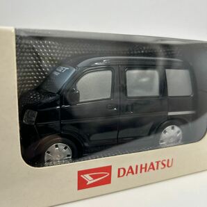 非売品 DAIHATSU ディーラー特注 HIJET CARGO ダイハツ ハイゼットカーゴ ブラック カラーサンプル プルバックカー ミニカーの画像3