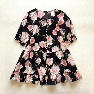  beautiful goods * Pink House * 2016 year rose bouquet tunic blouse black black 