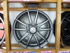 【展示品】Humanline　HS-08　15×6.0J　114.3-5+53 ハブ径73.2ミリ　70系ヴォクシー・ノア等