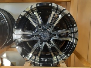 【展示品4本セット】☆NITRO POWER CROSS CLAW☆　15×6.0 139.7-6+33　ハイエースに！！