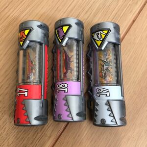 2 送料120円　キョウリュウジャー 獣電池　同梱可能 17 18 19 オビラップー　イゲラノドン　トペランダ　3本