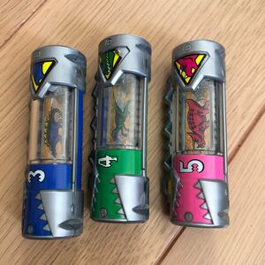 送料120円　キョウリュウジャー 獣電池　同梱可能 ザクトル　ステゴッチ　ドリケラ　3本