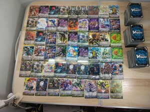 当時物　トレーディングカード Vanguard ヴァンガードトレカ TCG まとめて 大量セット TRADINGCARD　おもちゃ　玩具　ゲーム　