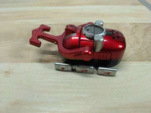 中古　仮面ライダーカブト カブトゼクター おもちゃ　玩具　特撮　戦隊シリーズ　武器　フィギュア　Q