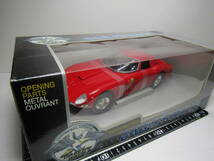 Ferrari 250GTO 1/18 フェラーリ GTO 1964 NART V12 デイトナ ルマン EAGLES RACE 帯付 PININFARINA ENZO 跳ね馬 ロードカーバージョン_画像9