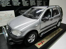 Mercedes Benz 1/18 メルセデスベンツ 320ML 初代ML 4WD ドイツ名車 Daimler-Benz SL Maisto 1997 未展示品 銀 メルセデス ベンツ Mクラス_画像1