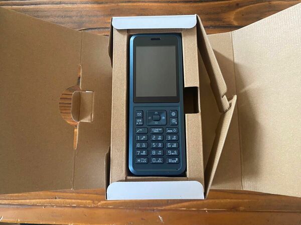 【Simロック解除済み】新品　Softbank（ Y!mobile ）Simply 603SI ストレートケータイ　