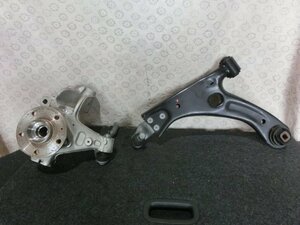  Volvo XC40 XB front left hub Knuckle lower arm 32221856 32221283