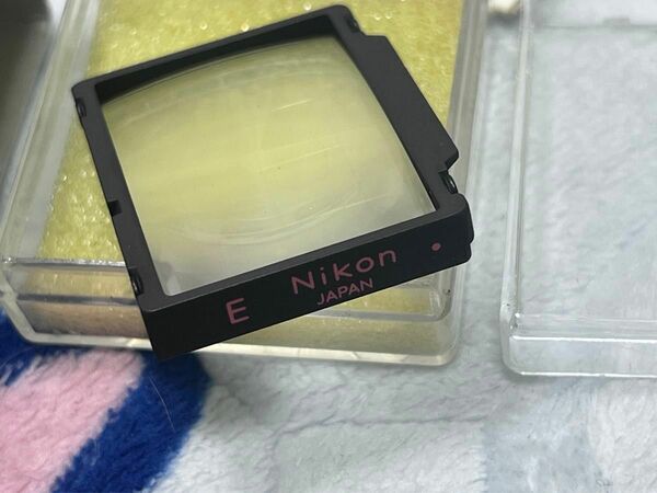 Nikon F3 焦点板　E 方眼マット式
