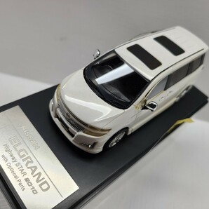 1/43 NISSAN ELGRAND Highway STAR 2010 with Optional Parts 1:43 WiT's ウィッツ 日産 エルグランド ハイウェイスター ホワイトパールの画像1