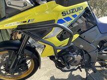 V-strom1050xt/Vストローム1050xt タンクガード(ブラック) DL1050 SUZUKI_画像1