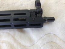 次世代電動ガン 東京マルイ MP5A4 社外ハンドガード　多弾マガジン　_画像5