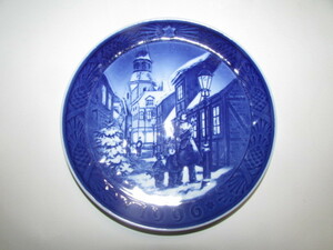 即決商品・美品！Royal Copenhagen １９９６年・イヤープレート 飾り皿 ロイヤルコペンハーゲン