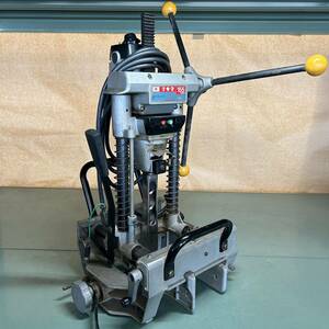 ★中古品★ マキタ 5寸カクノミ 155mm 7305 makita 角のみ 角ノミ 穴あけ 電動工具 動作確認済み 工具 金物屋 同梱不可