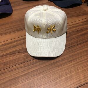 沖縄水産高校野球部帽子