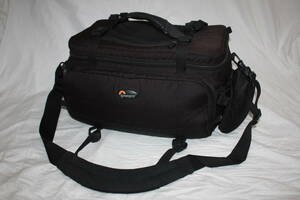 Lowepro ソフトキャリングケース（検索：PMW-、PXW-、HXR-、HVR-）