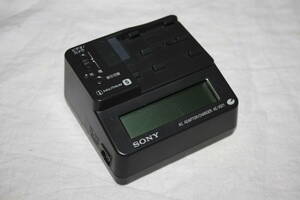 Sony подлинный адаптер/зарядное устройство AC-VQ11 (для NP-FS11, 22, 22, 32 и т. Д.)