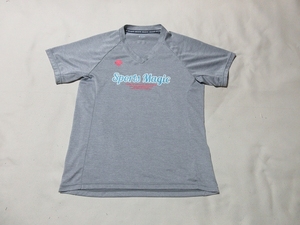 M-440★デサント・DVWPJA50♪グレー/Sports Magic/Vネック半袖Tシャツ(M)★