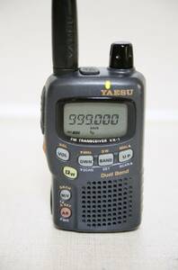 YAESU　ヤエス　VX-1　超コンパクトトランシーバー　144/430MHz　受信改造済み 0.5～999MHz　貴重な単三電池ケース FBA-20付き