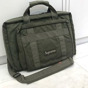 Supreme　シュプリーム　ビジネスバッグ　PCバッグ　ストラップ付き　カーキ