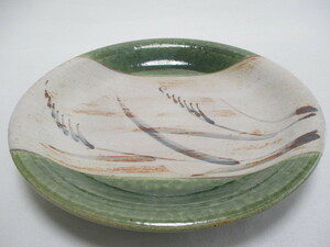 和陶器　織部　大皿　28ｃｍ　1個　盛り皿　手描き鉄絵　青織部　在銘　大きなサイズ