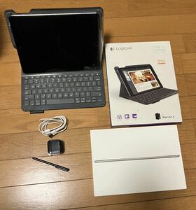 【中古美品】iPad Air2 9.7インチ A1567 Wi-Fi＋Cellular 16GB ロジクール　キーボード一体型保護ケース