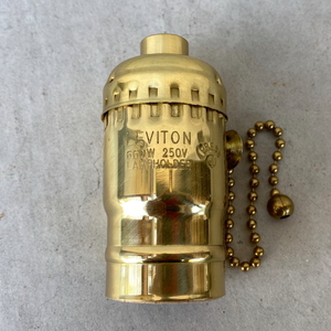 LEVITON レビトン ソケット ランプ プルチェーン ブラス 真鍮 E26 / ライト リペアパーツ 吊り下げ 照明 電気 アメリカ USA
