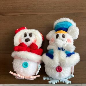 ミッキーマウス　ミニーマウスぬいぐるみバッジ雪だるま ディズニー TDR マスコット クリスマスぬいばスノースノー　ミッキーミニー