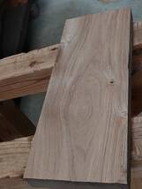 たも　タモ　No.240219-S　無垢　乾燥材　板（長さ390㎜ｘ幅150㎜ｘ厚み33㎜）1枚　木材　DIY　棚板　小物作りに_画像4