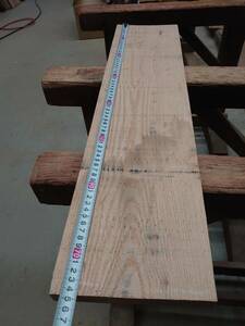 レッドオーク　荒材　No.240229-A　無垢　乾燥材　板（長さ740㎜ｘ幅180㎜ｘ厚み27㎜）1枚　木材　DIY　棚板　小物作りに