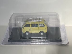 ★1/43 懐かしの商用車コレクション　【VOL.62】　ダイハツ　ハイゼット　バン　S38V 1979 塗装店仕様　町田塗装店　アシェット ミニカー