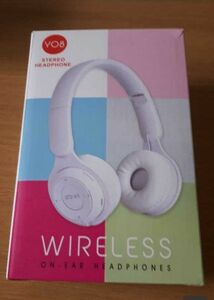 WIRELESS ＯＮ-EAR HEADPHONES