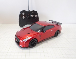 ◎【トイラジコン】　1/24　日産　GT-R（R35）ニスモ　　レッドメタリック