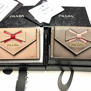 新品★プラダ★PRADA★リボン付★ロゴ★三つ折り財布★ベージュ＋レッド 赤★一点