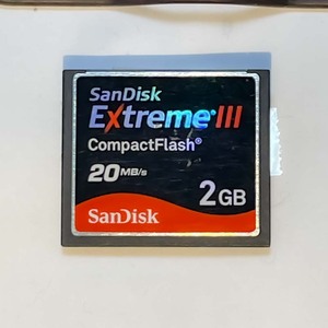 ★ コンパクトフラッシュ　SanDisk　Extreme3　2GB