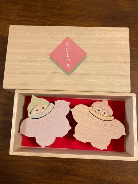花雛 おひなさまの組み木 女の子の出産祝いにも 天然木