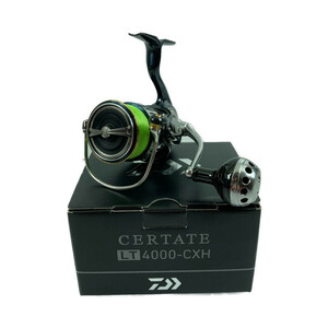 ττ DAIWA ダイワ リール スピニングリール 19セルテート LT4000-CXH 060053 傷や汚れあり