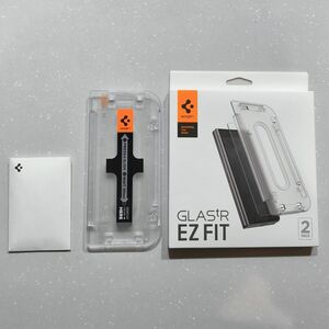 Spigen EZ Fit ガラスフィルム Samsung Galaxy Z Fold 5 用 貼り付けキット付き 1枚のみ